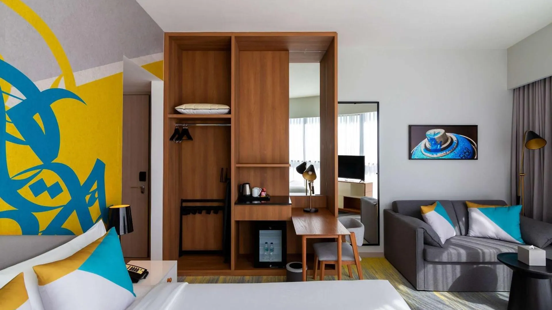 Ibis Styles Dubai Deira Hotel
